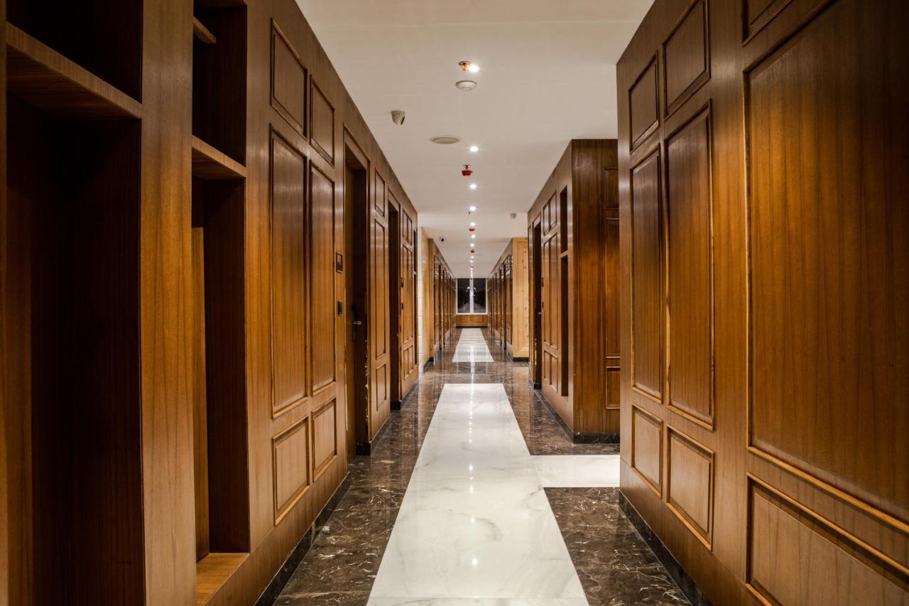 Palchan Hotel & Spa - A Member Of Radisson Individuals Retreats มะนาลี ภายนอก รูปภาพ